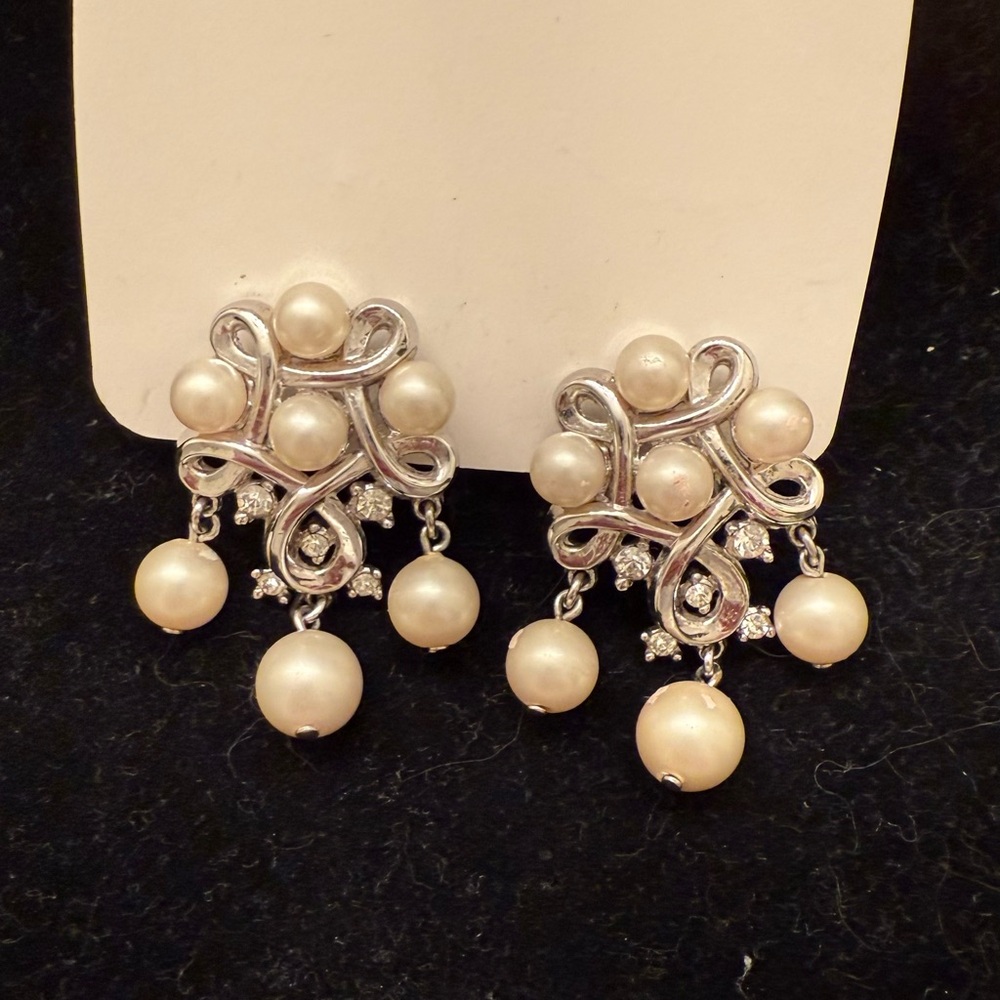 Vintage Crown Trifari Pearl & Rhinestone Earrings